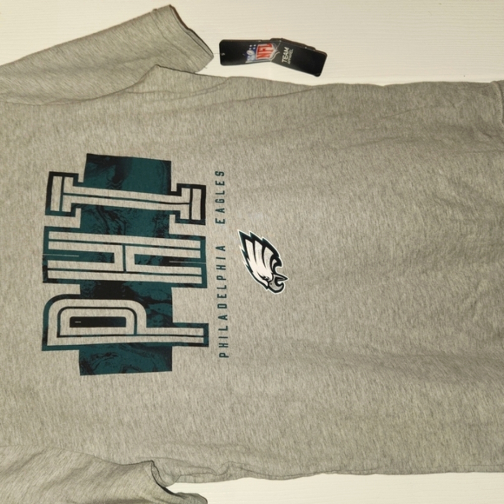 NEW W/TAGS Philadelphia Eagles Short‎ Sleeve Youth T-shirt